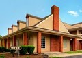 Econo Lodge image 10