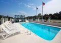 Econo Lodge of Goose Creek image 8