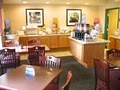 Hampton Inn Newcomerstown image 1