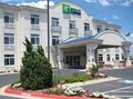 Holiday Inn Express & Suites image 4