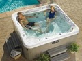 Iht International Hot Tub image 4