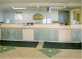 La Quinta Inn & Suites Denver Airport DIA image 1