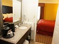 La Quinta Inn & Suites Raymondville image 6