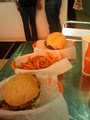 Pearl's Deluxe Burgers image 2
