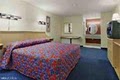 Red Roof Inn image 3