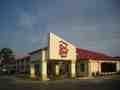 Red Roof Inn image 6