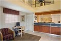 Red Roof Inn image 6