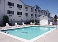 Rodeway Inn & Suites image 3