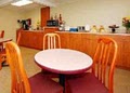 Rodeway Inn image 10