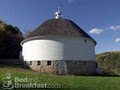 Round Barn Farm B & B & B image 4