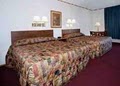 Econo Lodge image 4