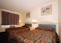 Econo Lodge image 5