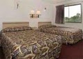 Econo Lodge image 6