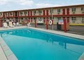 Econo Lodge image 9