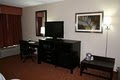 Hampton Inn Niagara Falls image 9