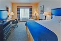 Holiday Inn Express Hotel Delano Hwy 99 image 2