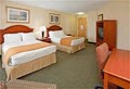 Holiday Inn Express Hotel Kansas City-Westport Plaza image 4