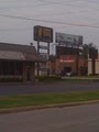 Lewis' Bar-B-Q logo