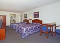 Rodeway Inn image 3