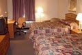 Econo Lodge  Inn & Suites image 9