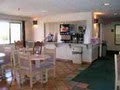 Econo Lodge image 5