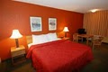 Comfort Inn Airport image 7