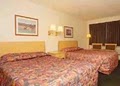 Econo Lodge image 6