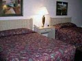 Econo Lodge image 8