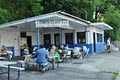 Leno's Clam Bar logo