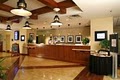 Paramount Plaza Hotel & Suites image 1