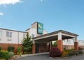 Quality Inn & Suites image 7