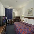 Red Roof Inn image 8