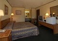 Rodeway Inn image 3