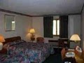 Rodeway Inn image 1