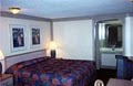 Super 7 Inn & Suites Saginaw image 7