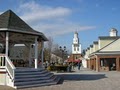 Woodbury Common Premium Outlets: Lladro Outlet image 6
