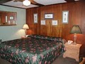 Cobblestone Motel image 2