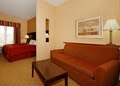 Comfort Suites Brunswick image 4