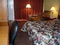 Days Inn: Econo Lodge image 8
