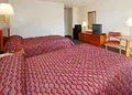 Econo Lodge image 4