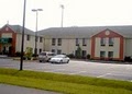 Econo Lodge image 7