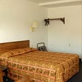 Economy Inn image 6