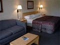 Hampton Inn Cleveland image 6