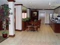 Holiday Inn Express Hotel Hillsboro (I-35) image 4