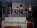 Lancaster Motor Inn image 10