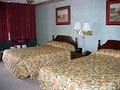 Quality Inn Lounge image 5