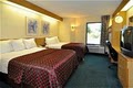 Red Roof Inn image 3