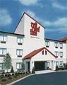Red Roof Inn image 4
