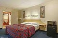 Red Roof Inn image 5