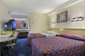 Red Roof Inn image 6